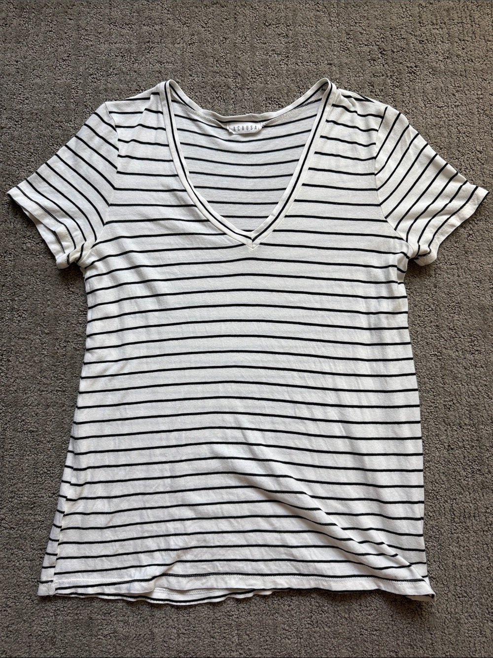 LacaUSA White and Black Striped Short-Sleeve V-Neck Tee